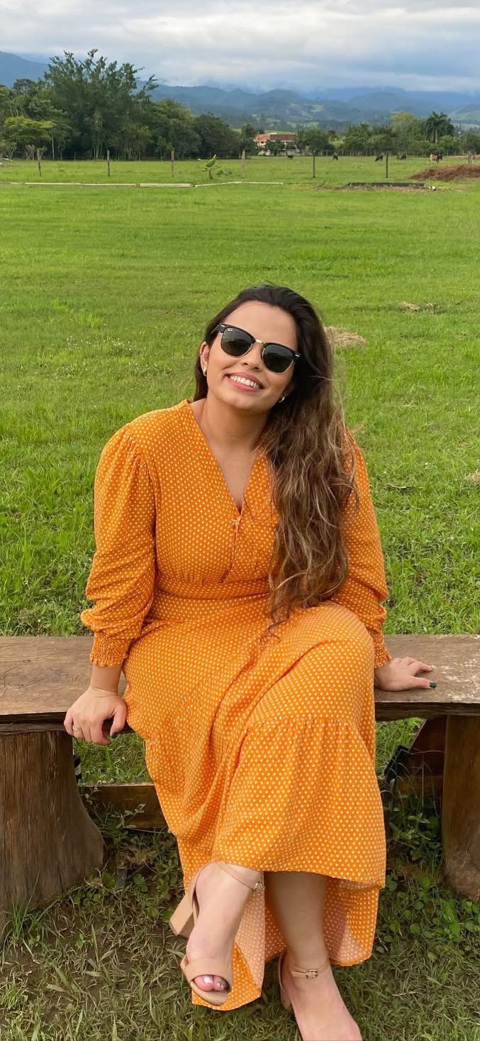Camila Helena